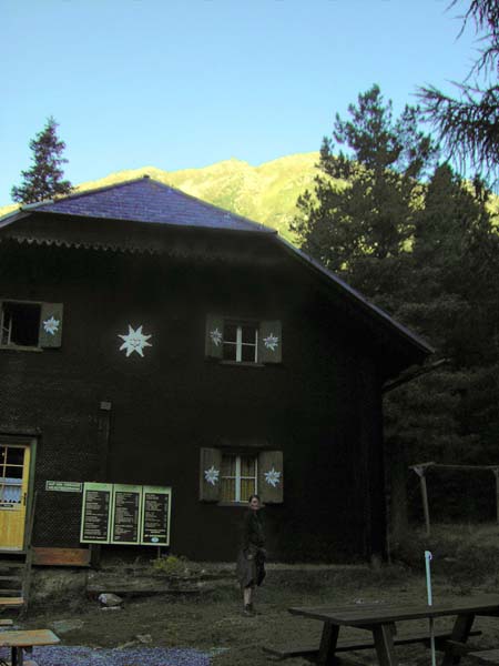 Rudolf Schober Hütte am frühen Morgen, gegen W (Dürrnberg)