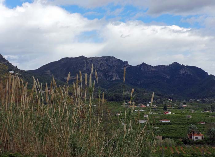 keine 50 km weiter südlich beginnt im Vall de la Murta unsere empfehlenswerte Bergwanderung
