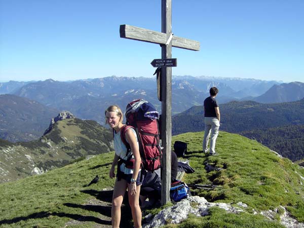 Gamsfeld, Gipfelkreuz gegen O (Wilder Jäger und Totes Gebirge)