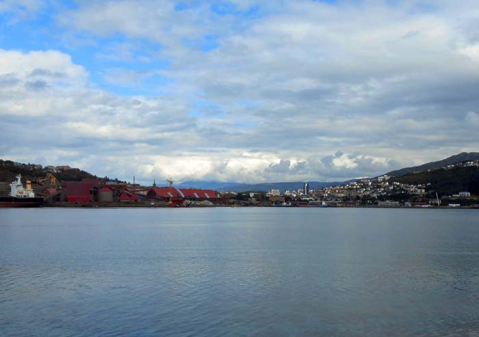 das im zweiten Weltkrieg heiß umkämpfte Narvik von SW; der gute Ruf, den Wilhelm II. in Norwegen für sein Heimatland aufgebaut hat, wurde kein halbes Jahrhundert später allerdings von einem anderen Deutschen gründlich zerstört
