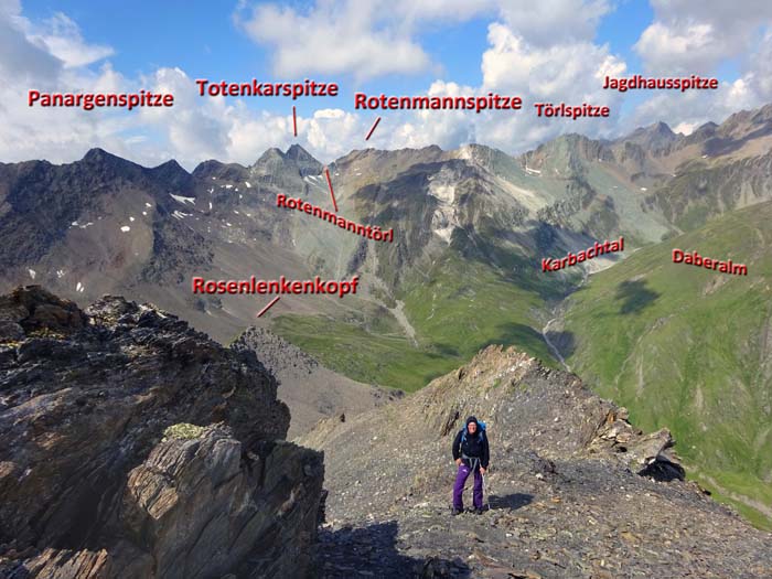 noch ein Rückblick auf die Gabelung des Dabertals; der Kamm wird zur Schneide noch ein Rückblick auf die Gabelung des Dabertals; der Kamm wird zur Schneide