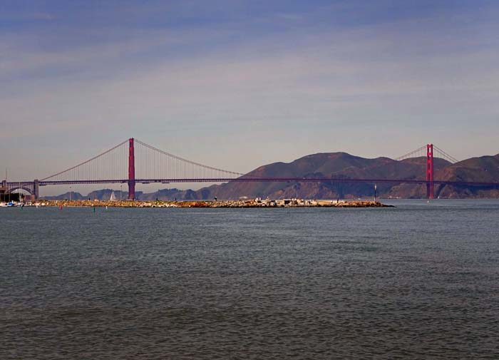 gegen Westen bewegen wir uns auf die Golden Gate Bridge zu