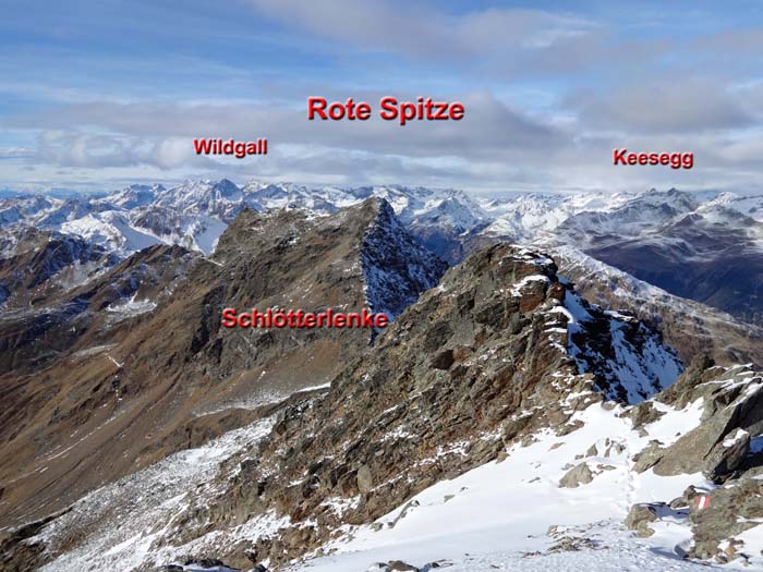 Gipfelblick nach W; so berühmte 3000er wie Hochgall, Lenkstein oder Rötspitze sind heute von der Bewölkung geköpft