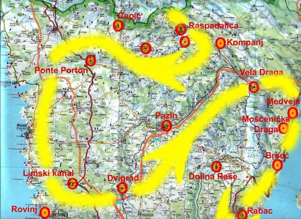 Karte; der Schlangenlinie folgend besuchen wir die einzelnen Klettergebiete