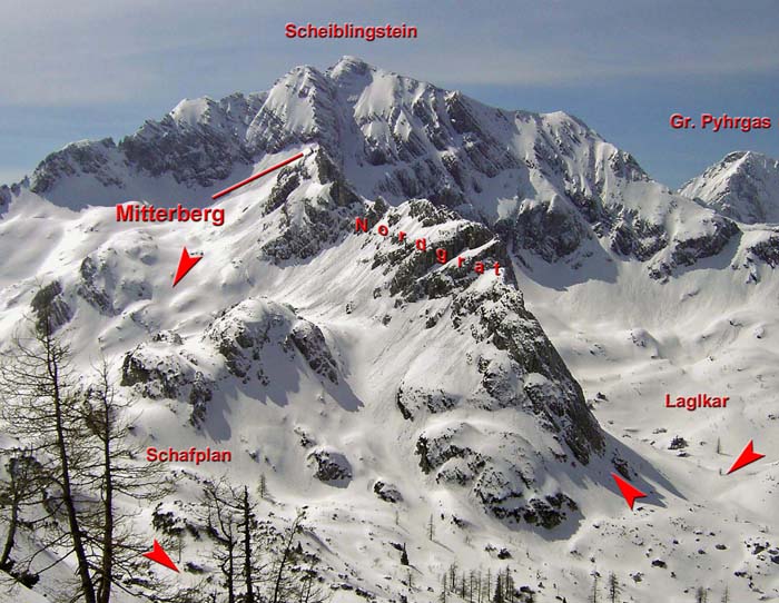 Winterbild des Grates aus der Westflanke des Langstein