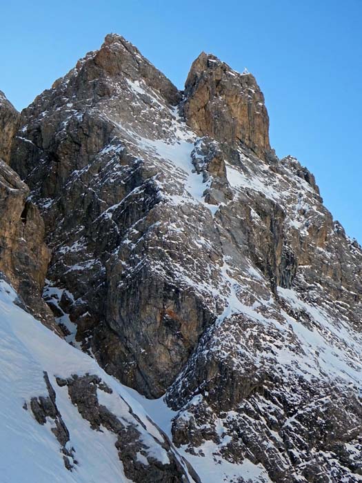 gegenüber der imposante Seekofel mit seinem hübschen Südwestgrat-Klettersteig