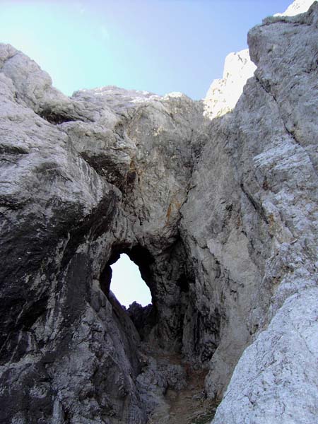 das Felsfenster unter der Westgratschneide